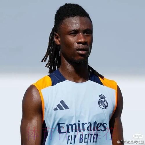 卡马文加可能下周三恢复有球训练 很难赶上德比 卡马文加可能下周三恢复有球训练 很难赶上德比