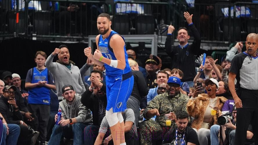 克莱26+6三分命中数里程碑 独行侠主场大胜爵士